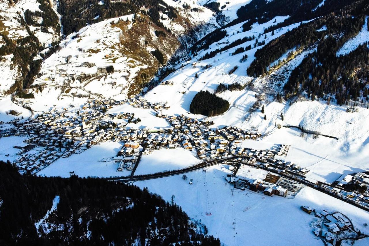 Modern Mountain Apart Directly By Skiing Area Rauris Buitenkant foto